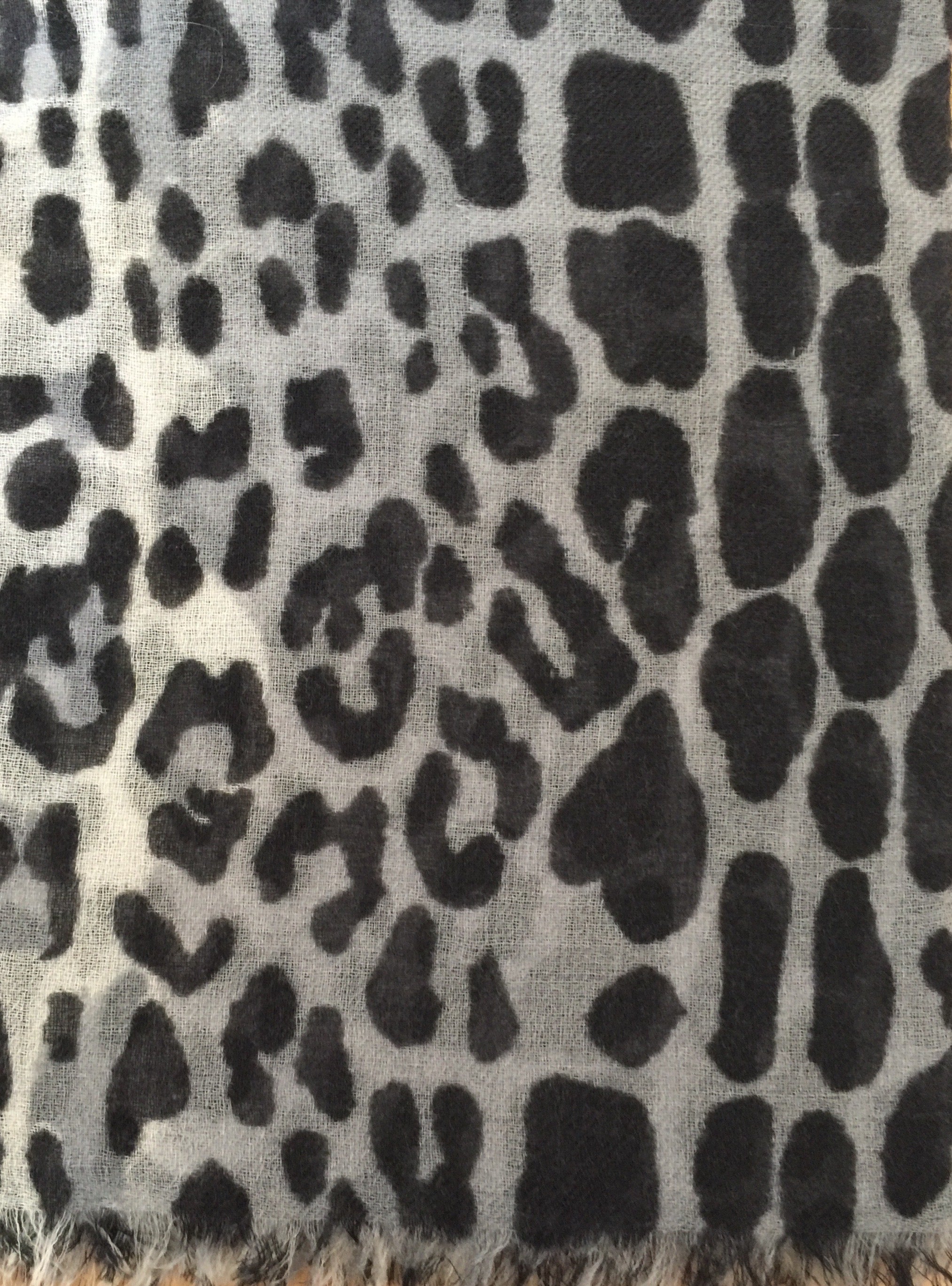 Cashmere Scarf Teresa Snow Leopard