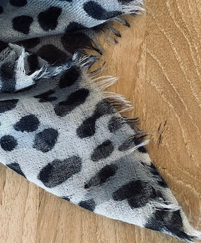 Cashmere Scarf Teresa Snow Leopard