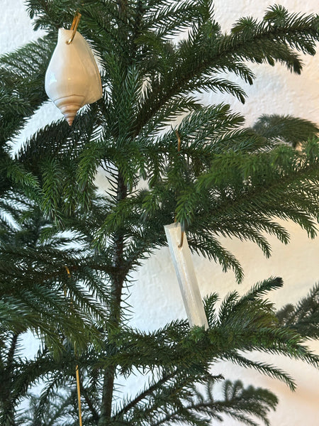 Crystal, shell, stone and geode ornaments