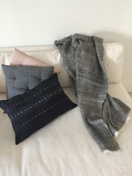 Thakali cashmere throw