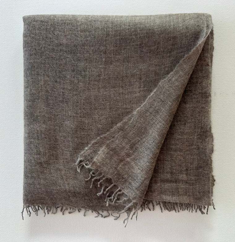 Cashmere Scarf Deva with fringe