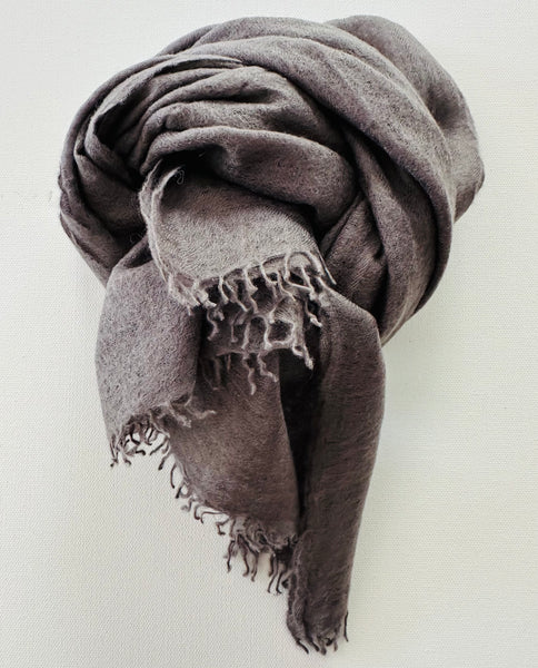 Cashmere Scarf Deva with fringe