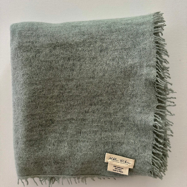 SAMPLE SALE Cashmere Meru styles