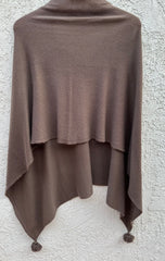 Cashmere Poncho Pom 28