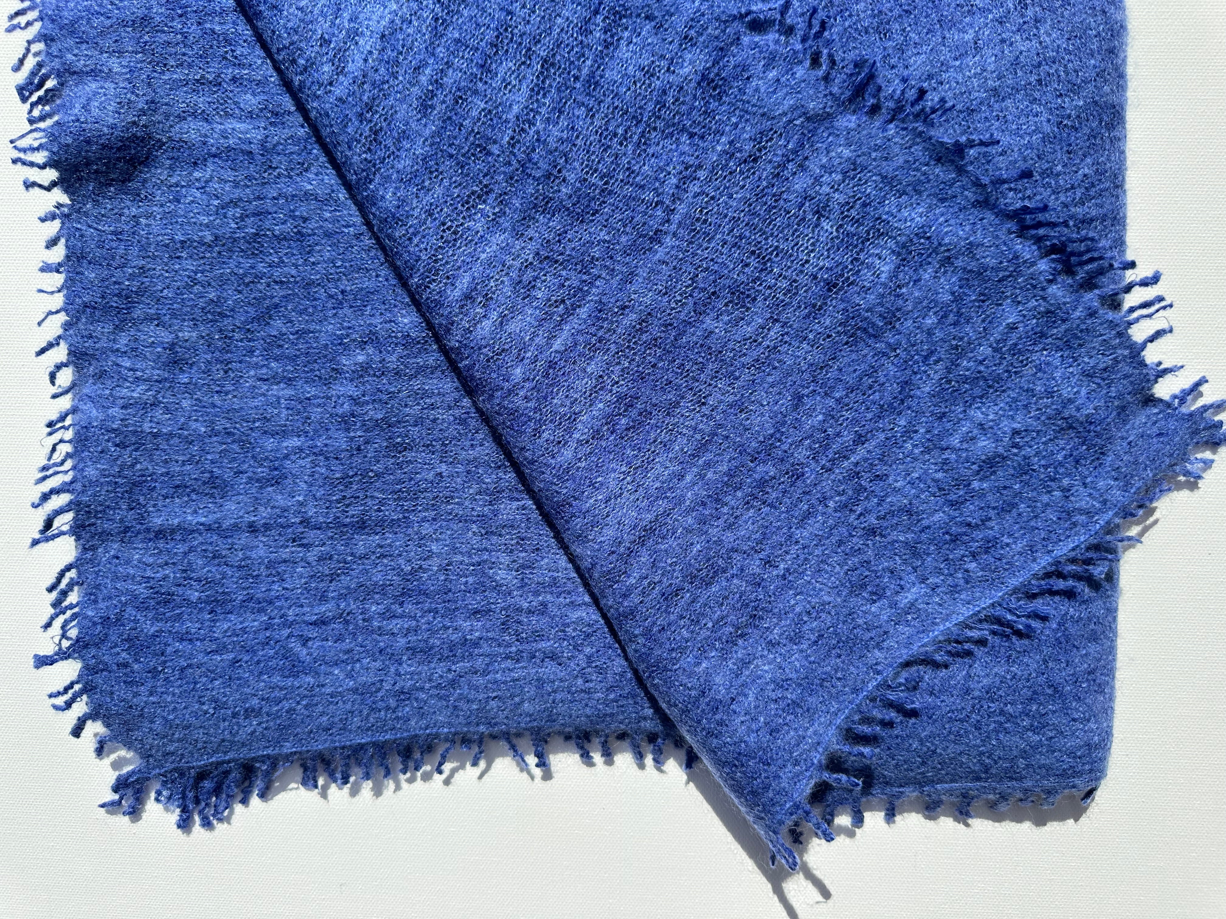 Cashmere shawl meru square