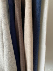Cashmere Poncho Essential
