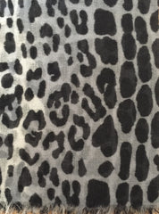 Cashmere Ultra fine Teresa Snow Leopard Scarf