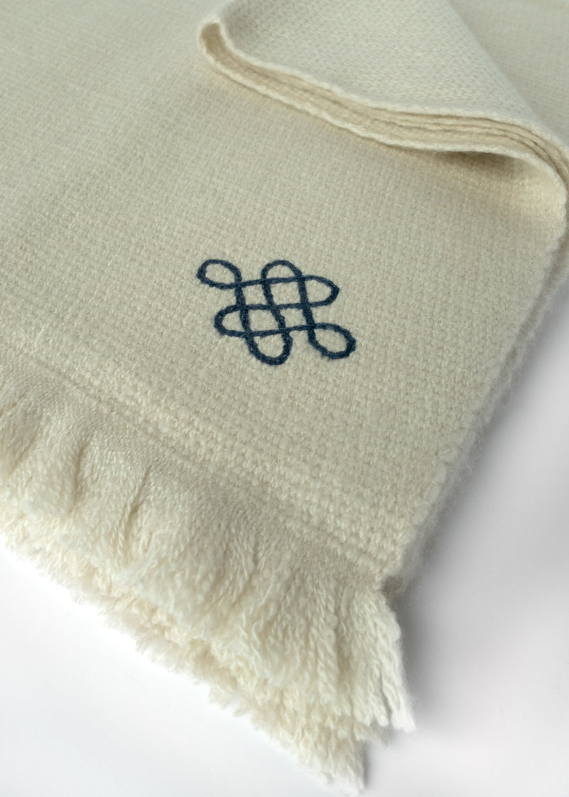 Fibre Tibet limited edition cashmere blanket with endless knot